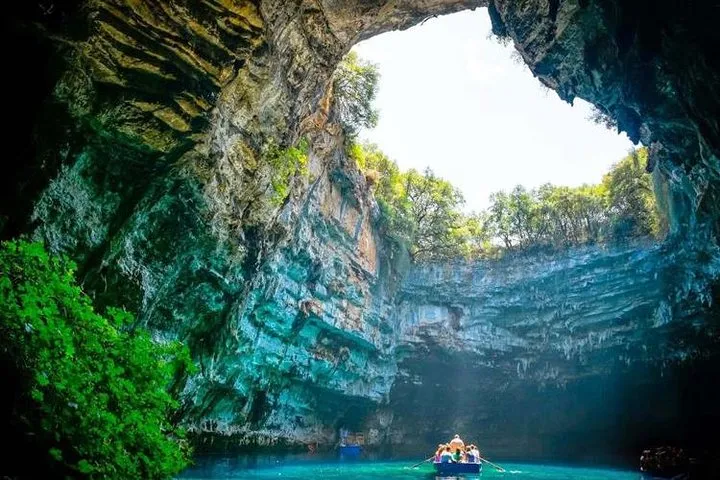 Phong Nha cave