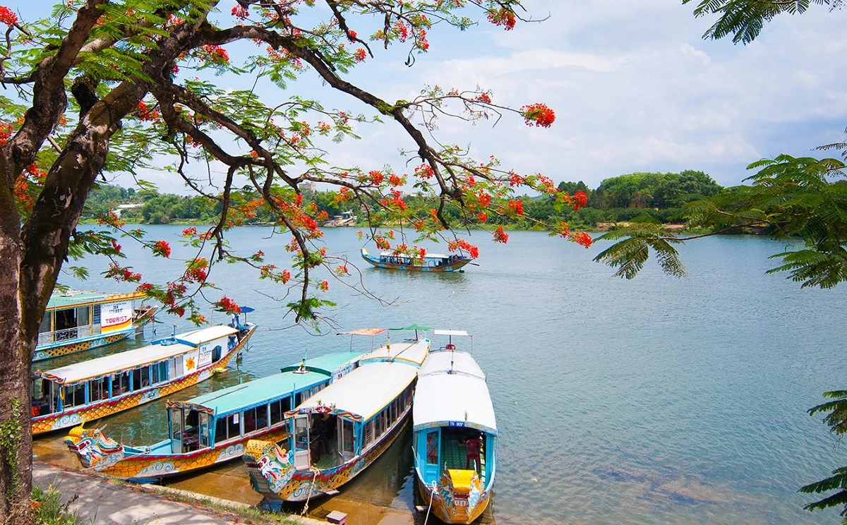 Places to Visit in Central Vietnam: The 10 Best Must-See Destinations 2025 5 places to visit in central vietnam the 10 best must see destinations 2025 Lda8