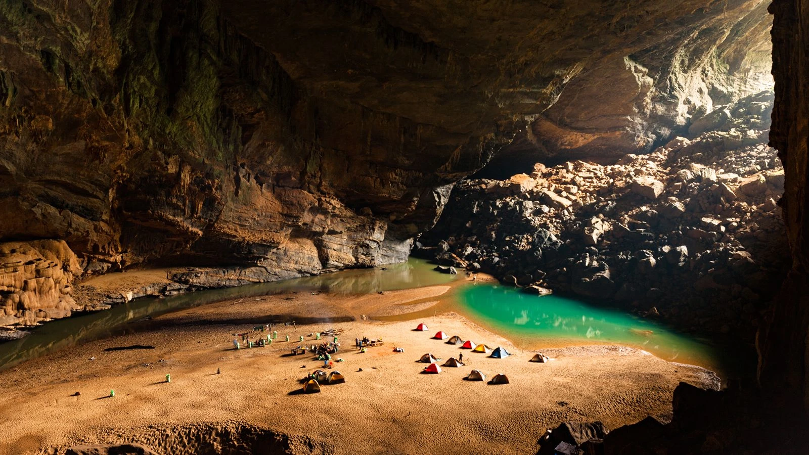 Places to Visit in Central Vietnam: The 10 Best Must-See Destinations 2025 8 places to visit in central vietnam the 10 best must see destinations 2025 klig