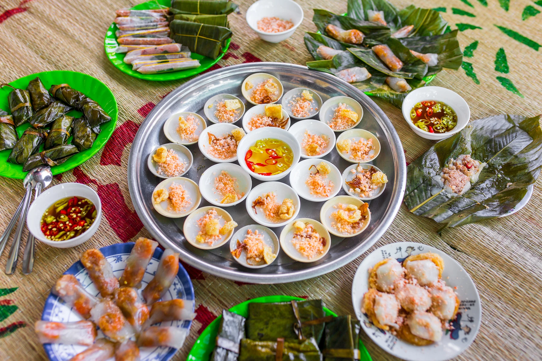 HƯỚNG DẪN HẤP VÀ BẢO QUẢN BÁNH LỌC, BÁNH NẬM BÀ CHI XỨ HUẾ Bánh Bà Chi xứ  Huế