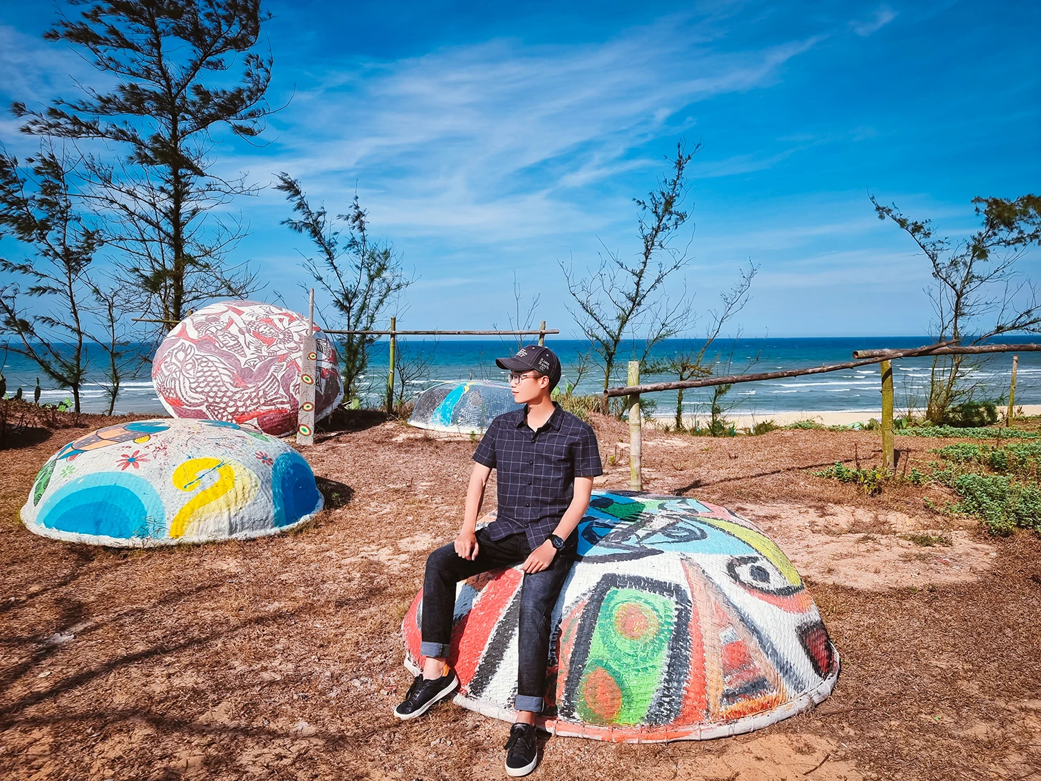 Travel bloggers check-in mural villages around Vietnam » Vietnam News -  Latest Updates and World Insights | Vietreader.com