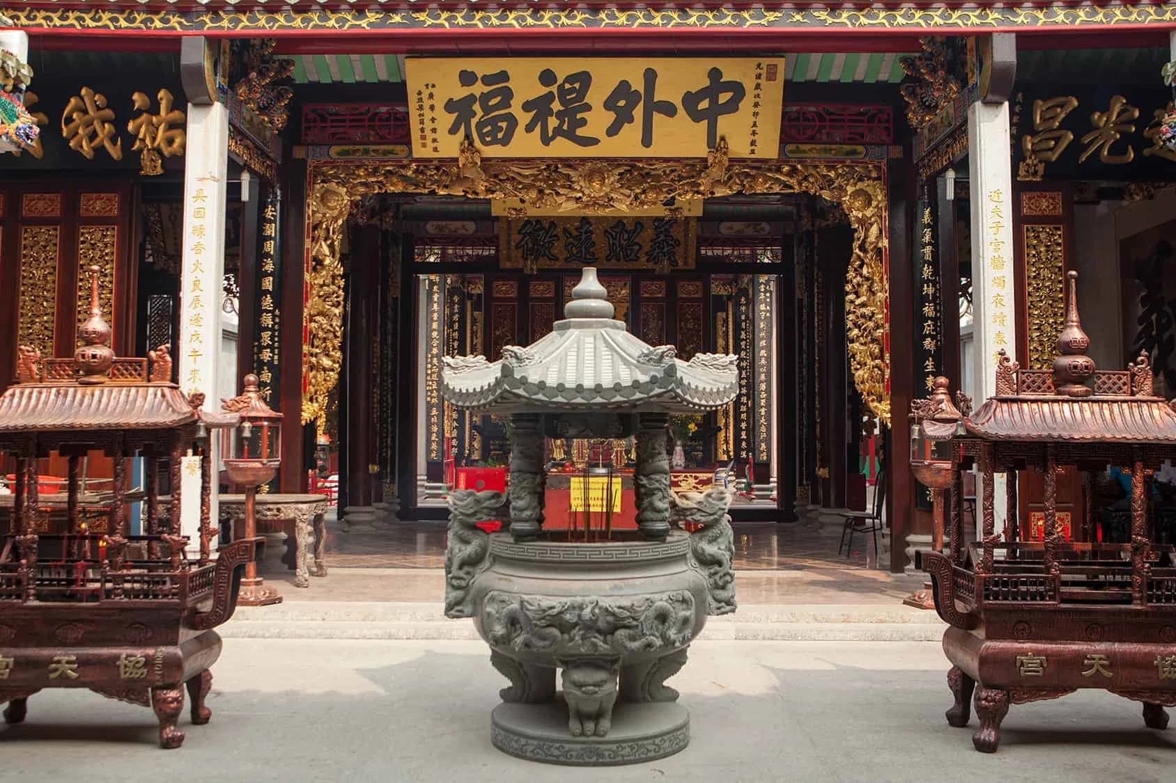 Thien Hau Pagoda: a Peaceful Corner in HCMC that Sooths Tired Souls