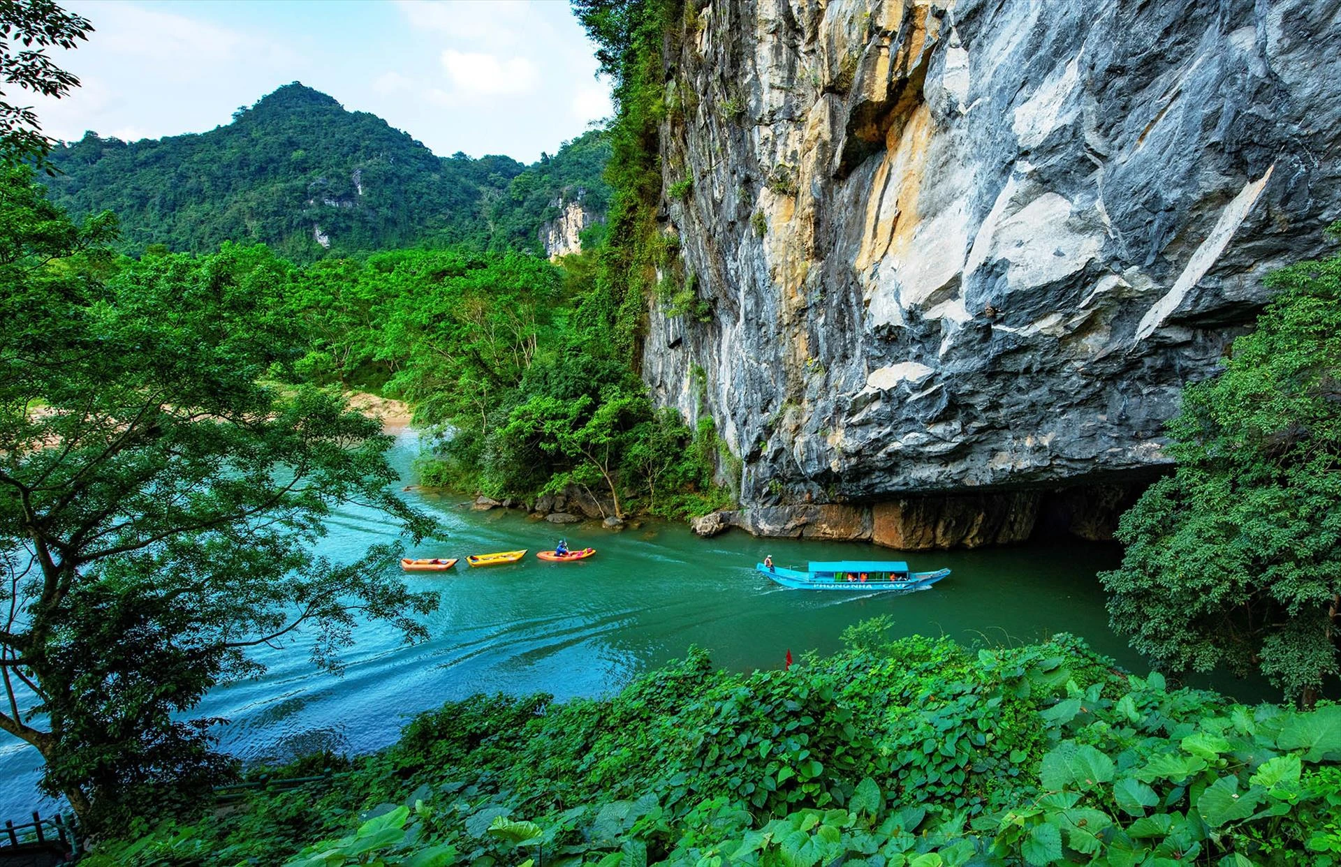 PHONG NHA – KE BANG NATIONAL PARK – 20 YEARS OF WORLD HERITAGE CONSERVATION – Mega Story