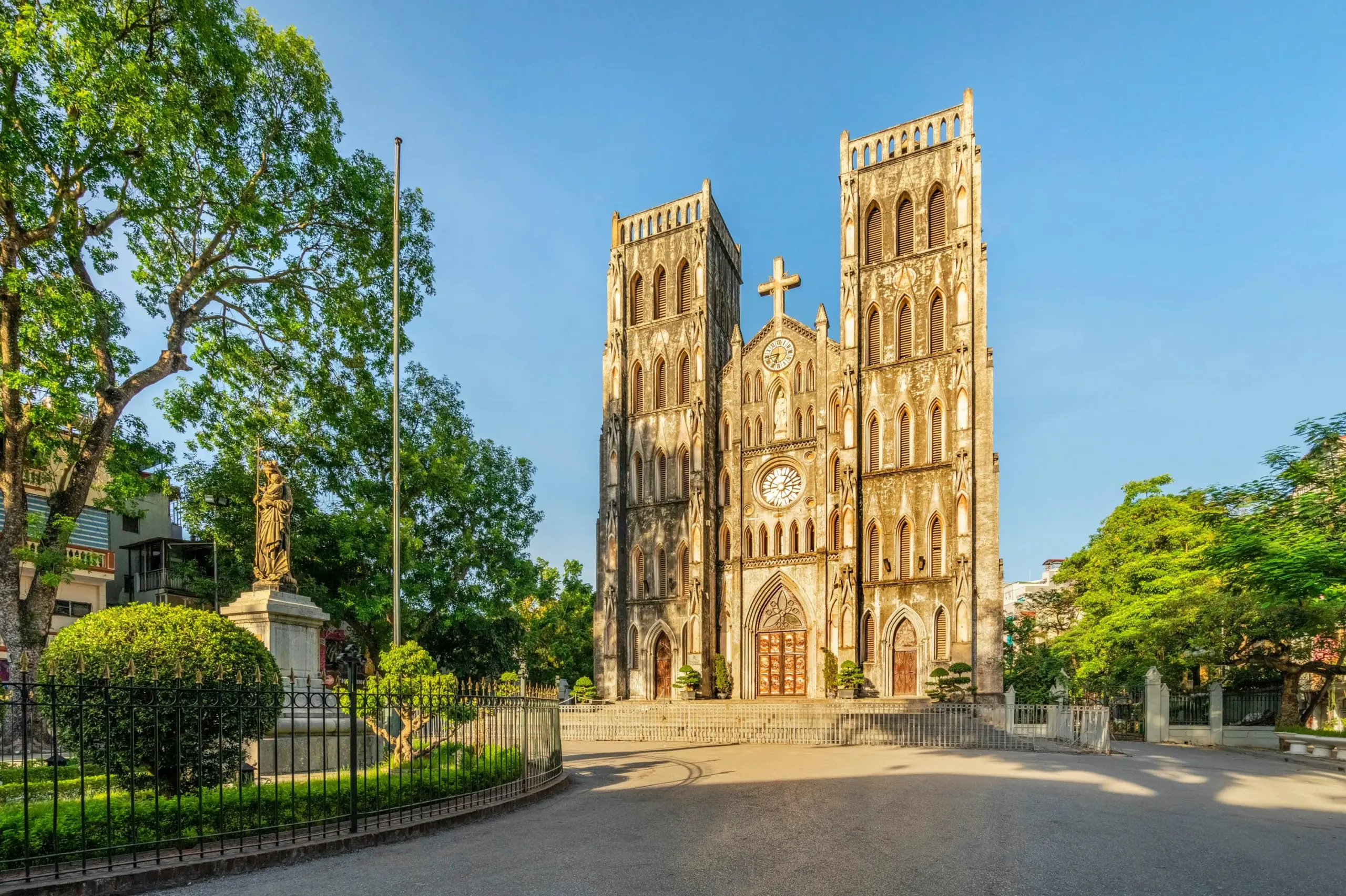 St Joseph's Cathedral in Hanoi: Story, What to Do, and Opening Hours