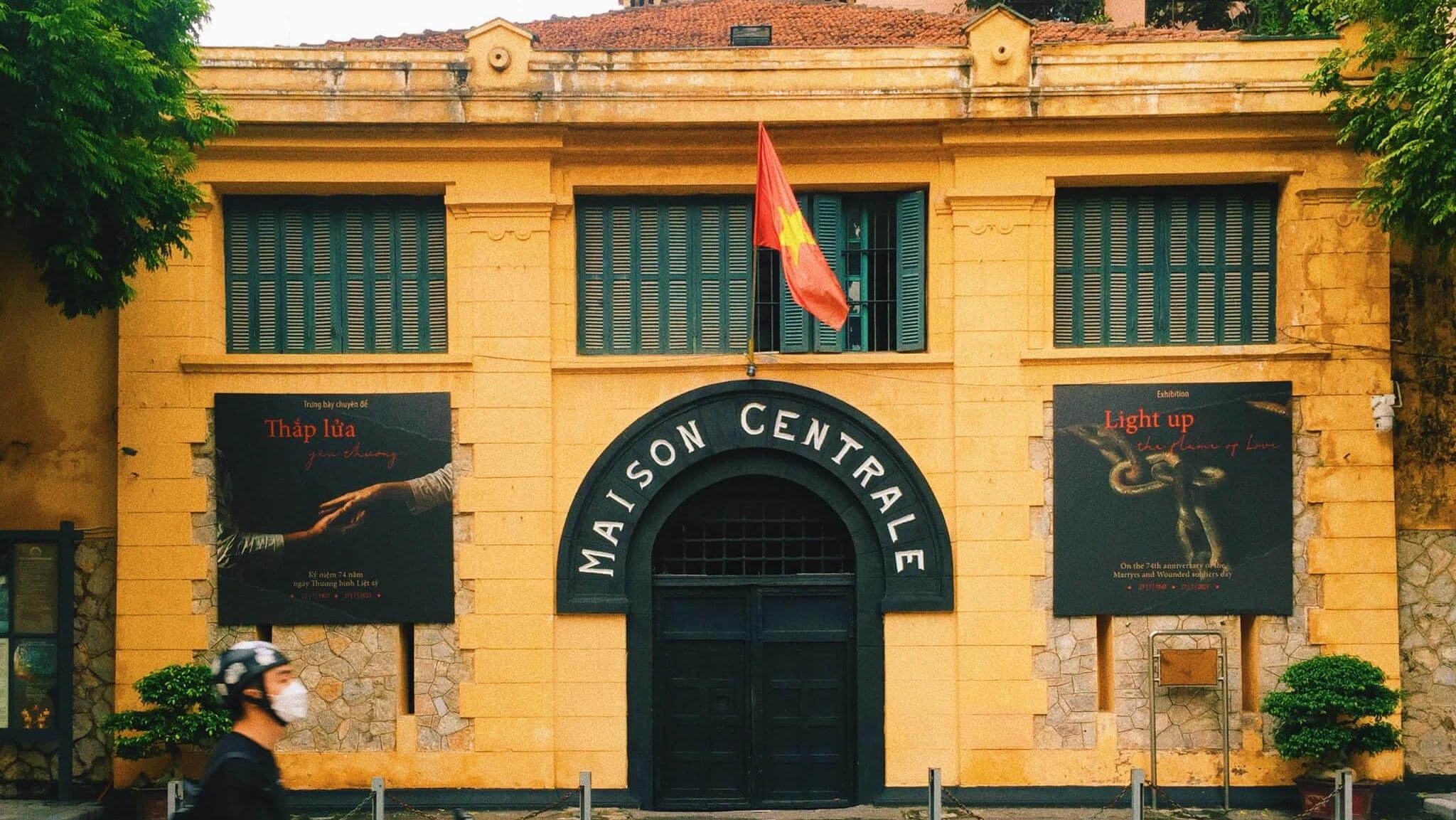 Hoa Lo Prison: The latest sightseeing experience in 2025