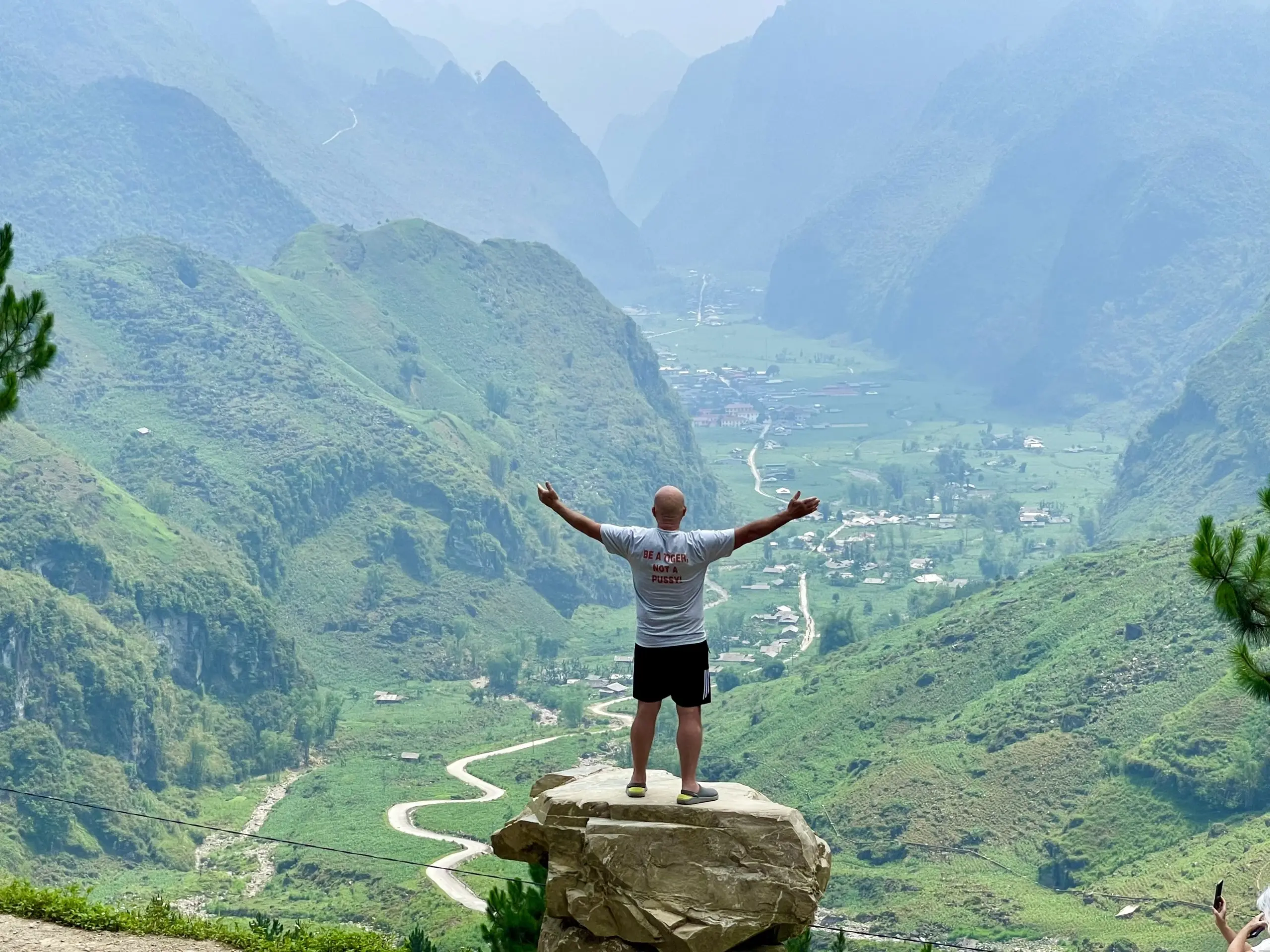 Vietnam summer 2025: The Best Guide to Beat the Heat 4 top places to visit vietnam in the summer 7Nse scaled