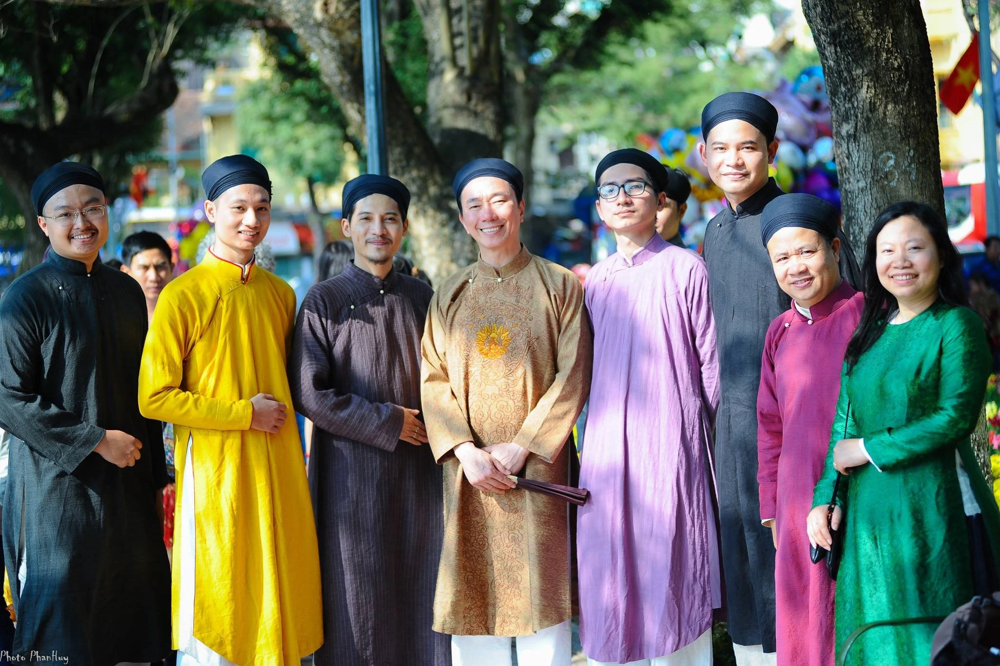 Vietnam People: History, Traditions and Lifestyle Guide for Travelers