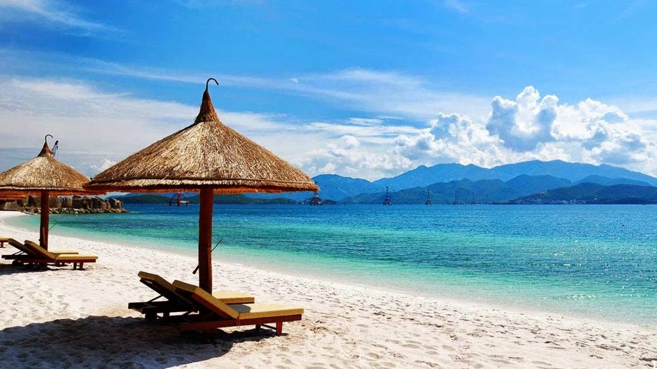 why you should visit vietnam at least once in your life aIZa