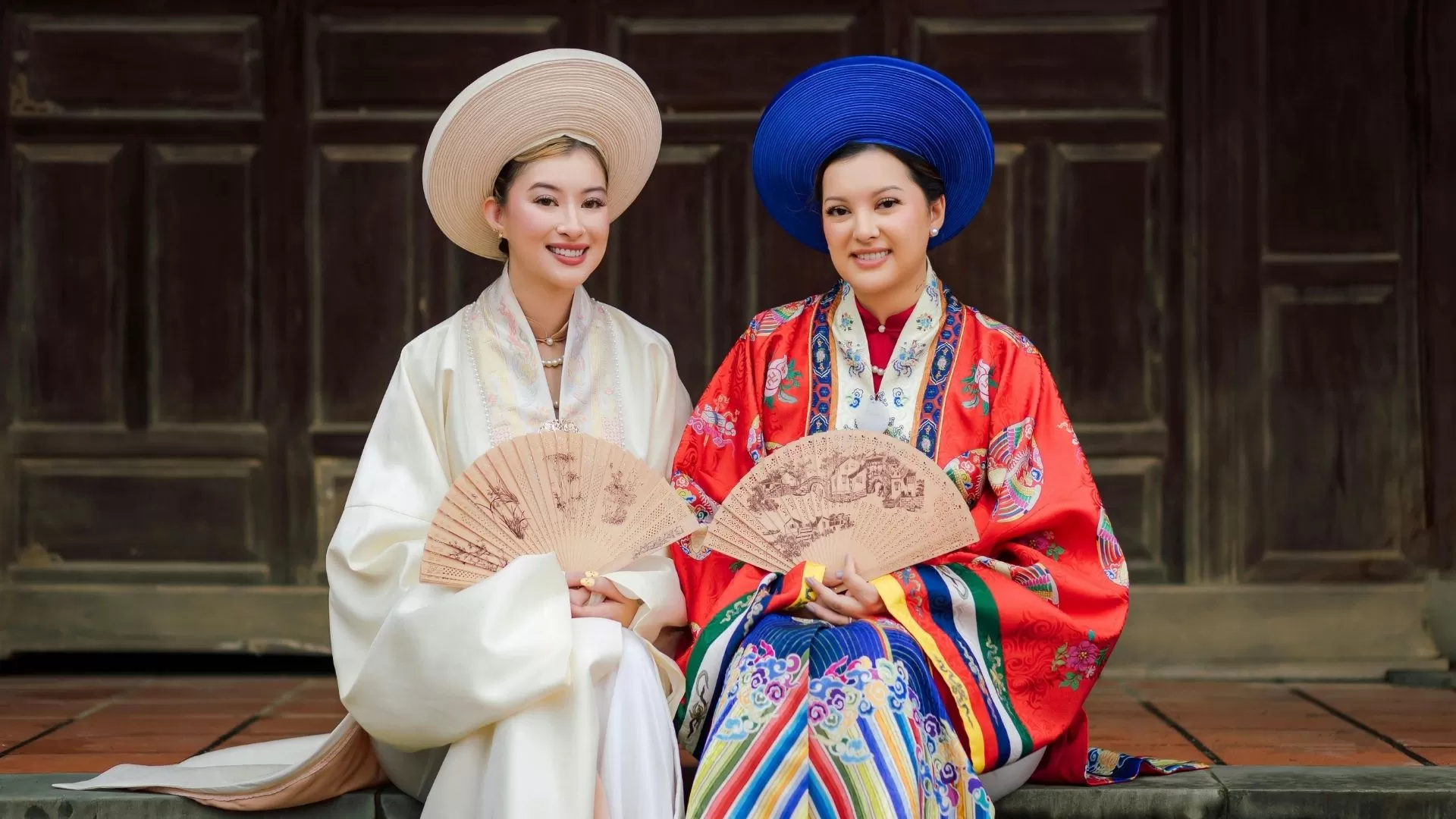 Traditional Vietnamese culture: The Best Guide for Culture Travelers 2025 6 Discover Ao dai: Vietnam's traditional costume