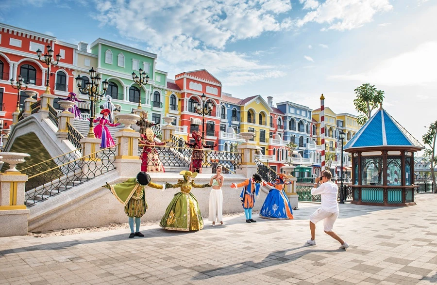 Grand World Phu Quoc: Wigo Tourist 2025 Guide 6 Vé Grand World Phú Quốc – Happy Travel Vietnam