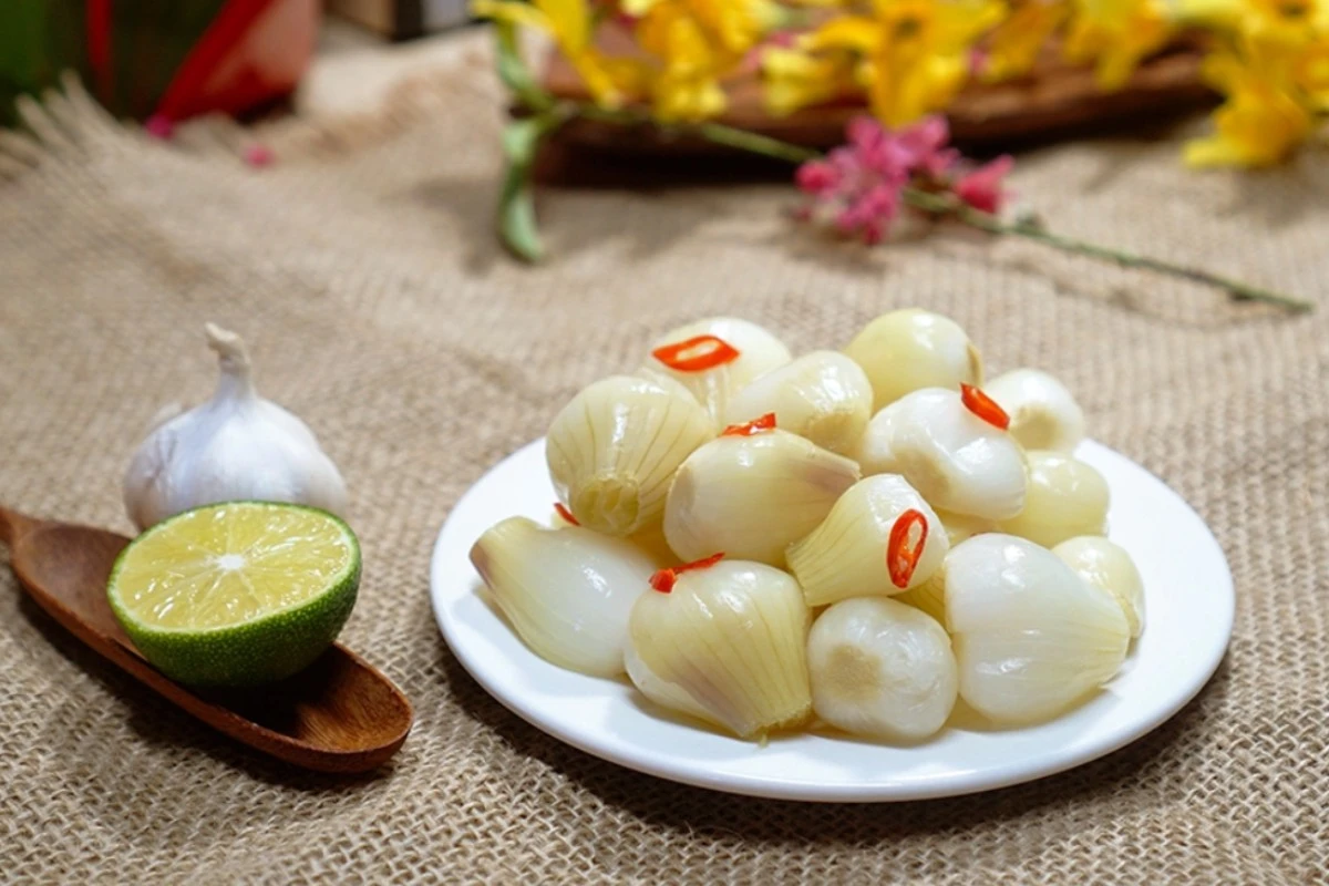 Tet in Hoi An: Wigo Tourist's 2025 Festive Guide 15 Vietnamese New Year Food: Taste the Vibrant Flavors of Tet